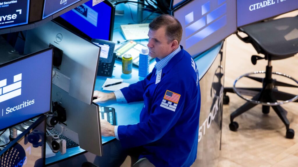 Orsted shares fall 5.5% after deeply discounted capital raise; European stocks rise